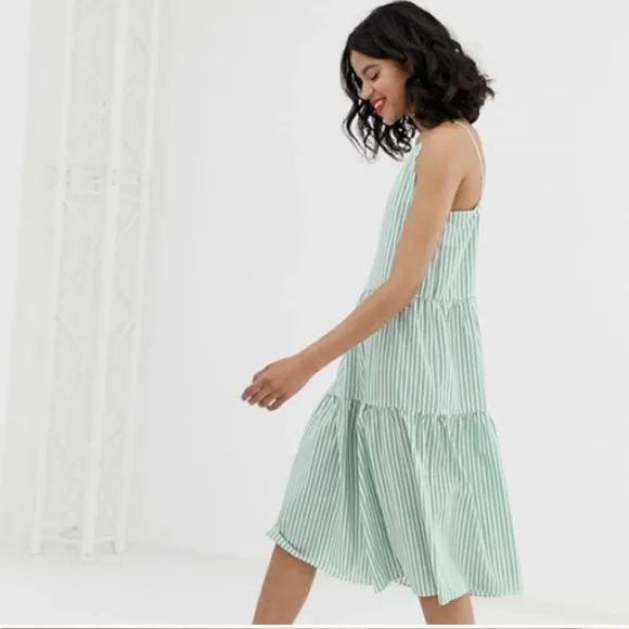 knee length dresses for ladies Ascella Sweetheart Pleated Midi Dress